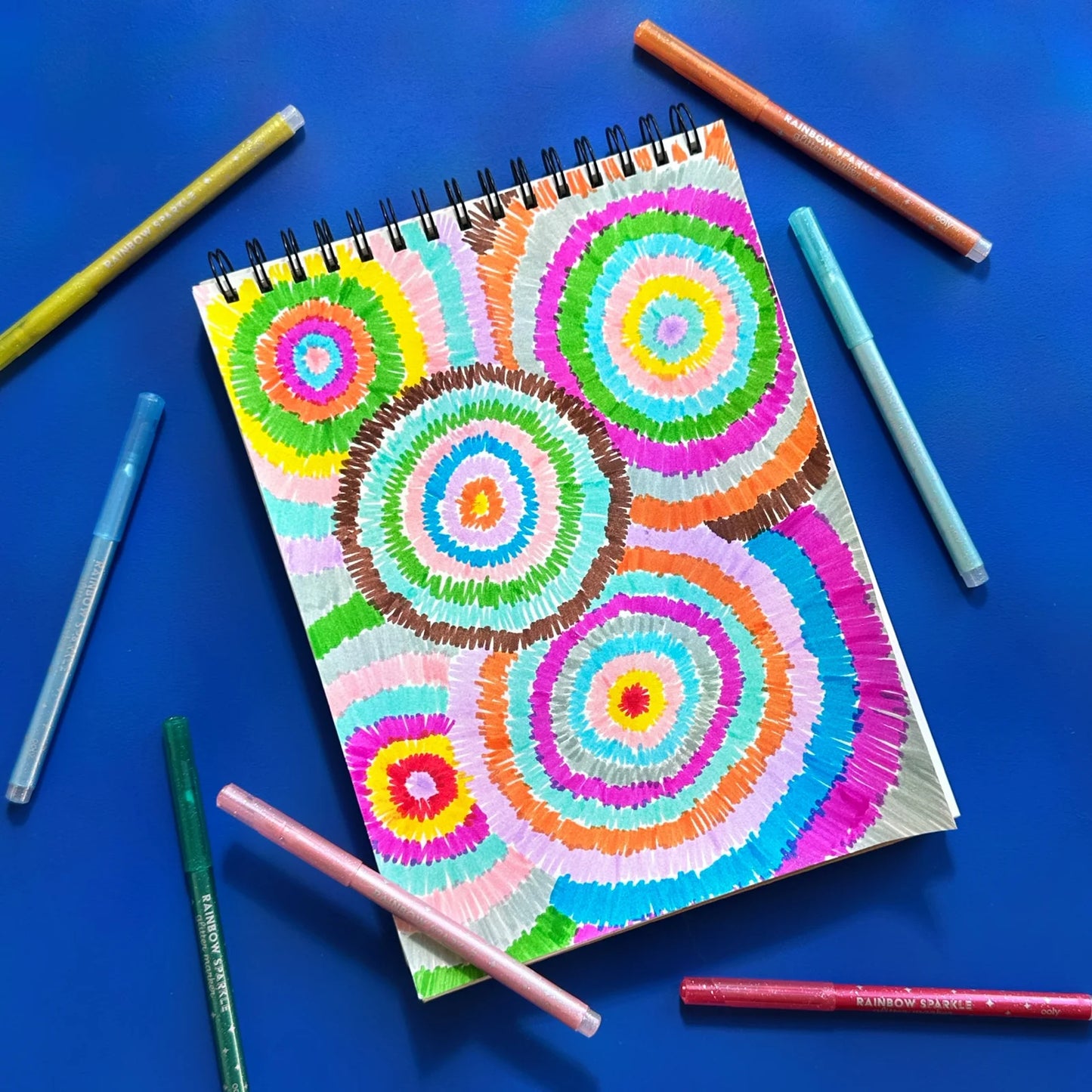 Rainbow Glitter Markers IAR26