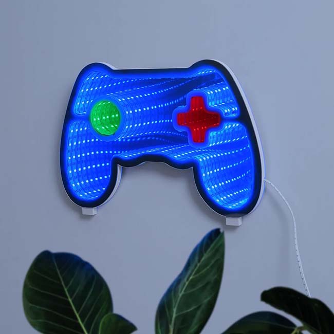 25 Gamer Infnty Mirror257