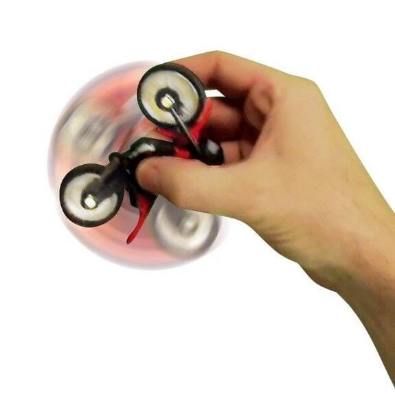 25 Flip Pro Spin Bikes256