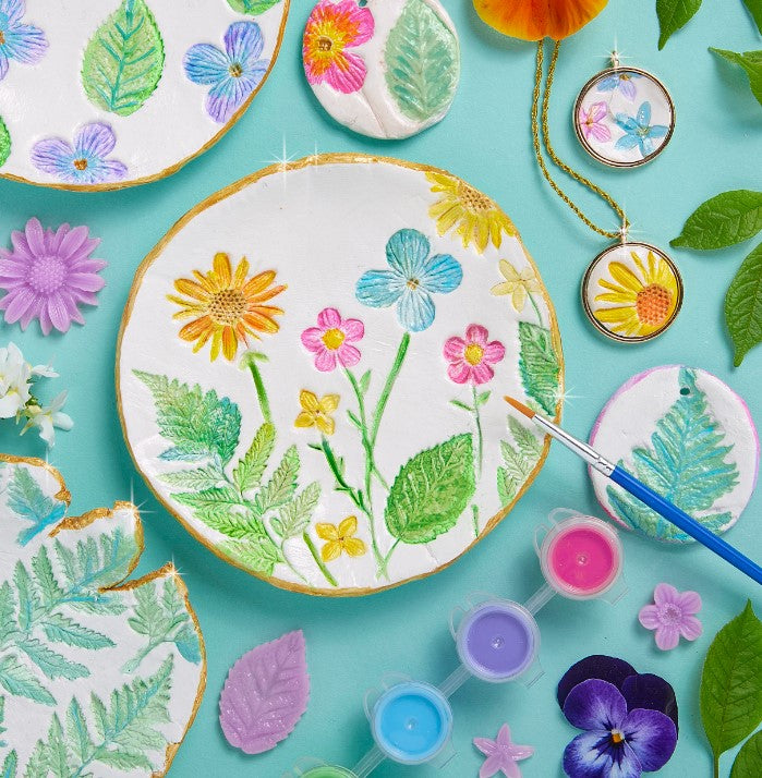 25 Flower Power Potter247