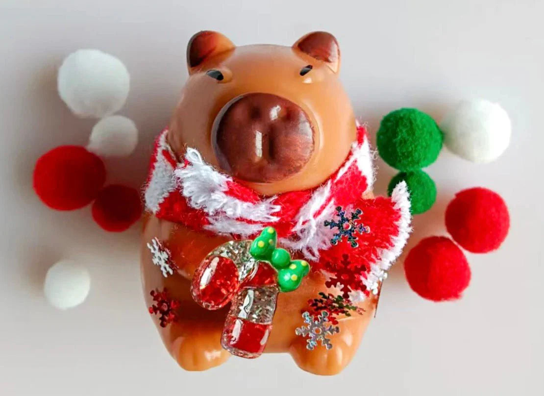 * Xmas Capybara Squis257